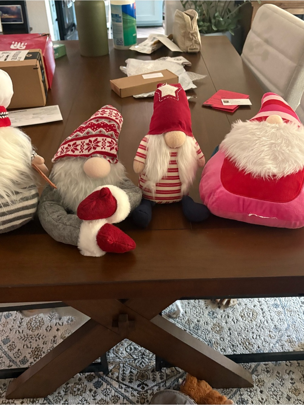 Gnomes - Red, Pink & Gray Decorative Set